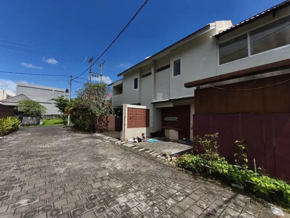 Rumah 2 Lantai Ada Kolam Renang Dijual, di Jimbaran