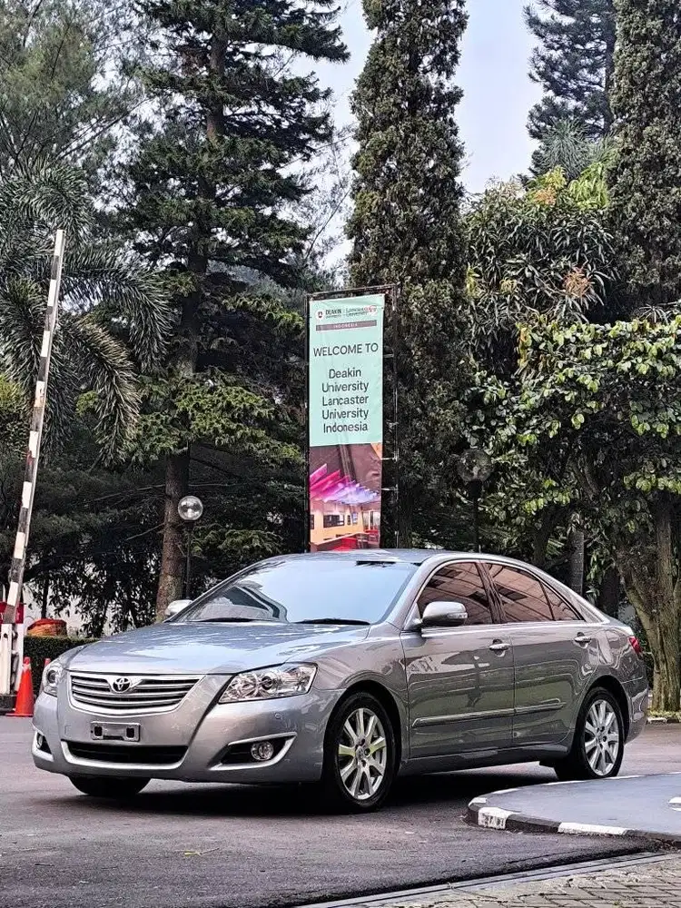 TOYOTA NEW CAMRY V 2.4 AT 2007 ISTIMEWA