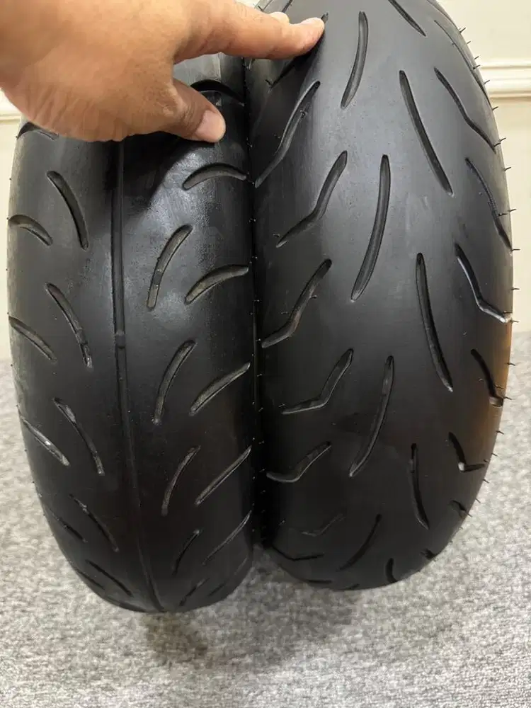 Ban battlax xmax dan forza
