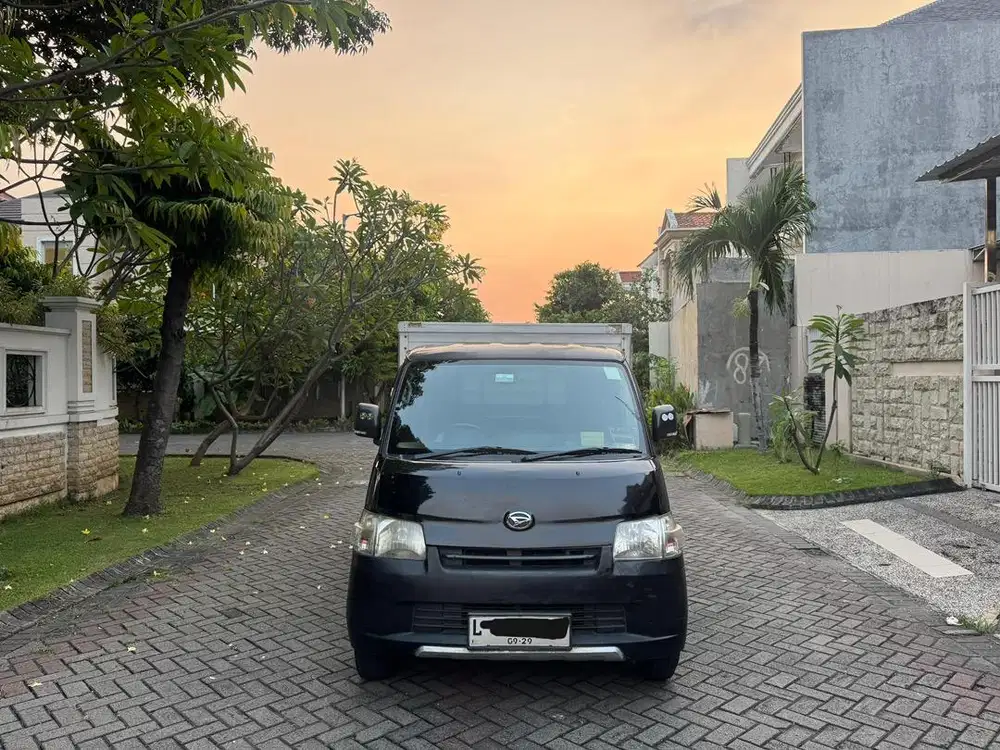 Daihatsu Gran Max Box 1.5 AC PS 2019 Manual Hitam Plat L