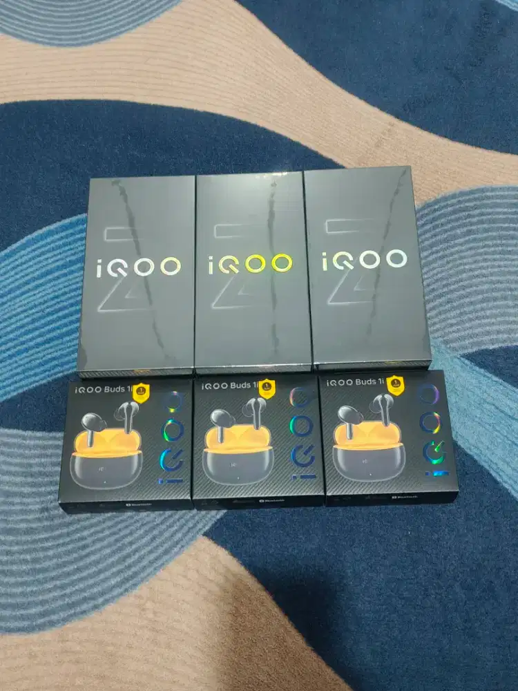 IQOO Z11 5G 8/256 BARU SEGEL BNIB NOREPACK FREE TWS