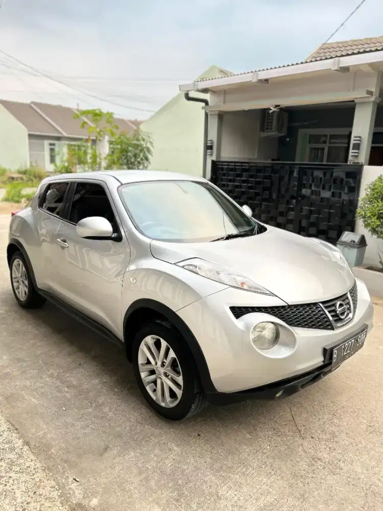 Nissan Juke RX 2011 AT