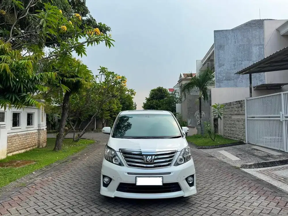 Toyota Alphard 2.5 SC Audioless 2012 Matic CBU Japan Facelift Plat N