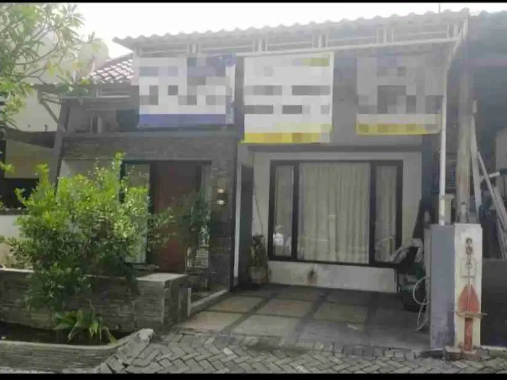 DiJual Cepat Rumah Terawat Taman Puspa Raya Sambikerep Citraland Surabaya.