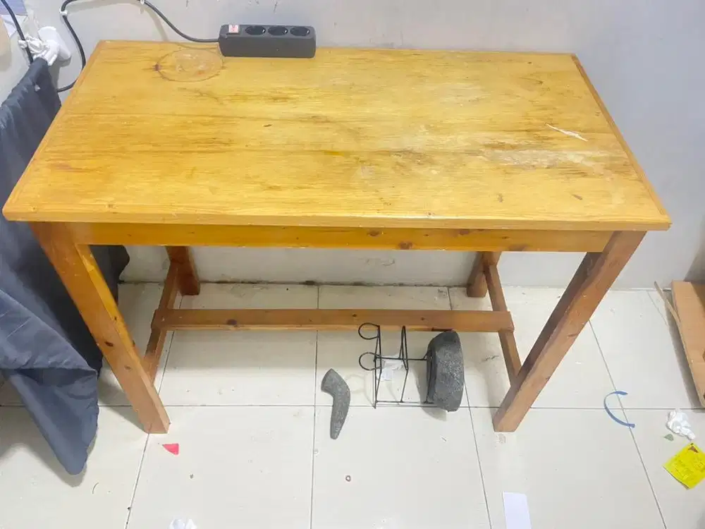 Di jual meja serbaguna dan meja TV
