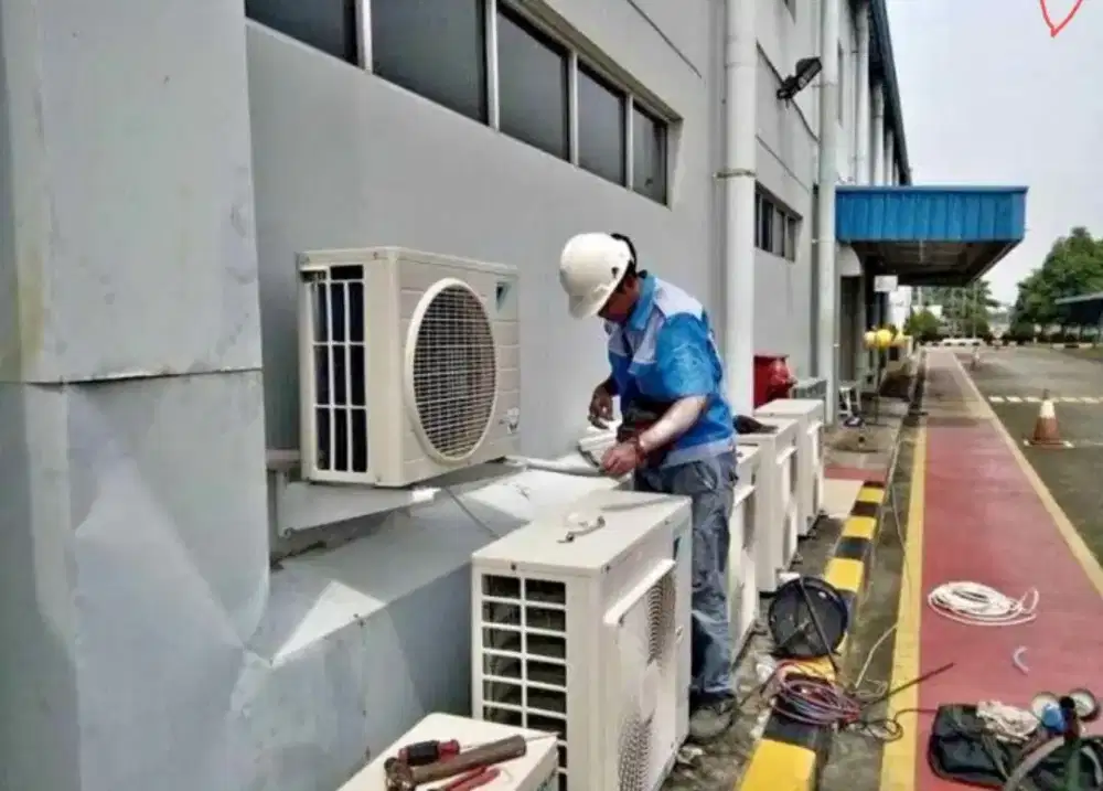 Service AC bongkar pasang AC, cuci AC tambah/isi freon, vakum AC dll
