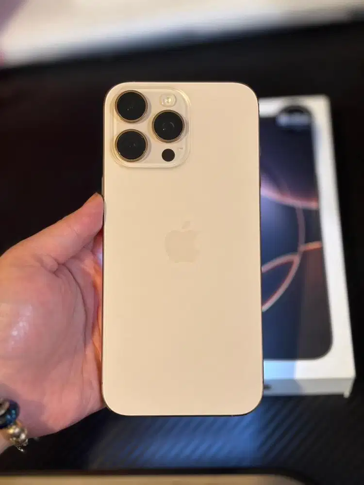 iPhone 16 Pro Max 256GB Desert Titanium Blibli