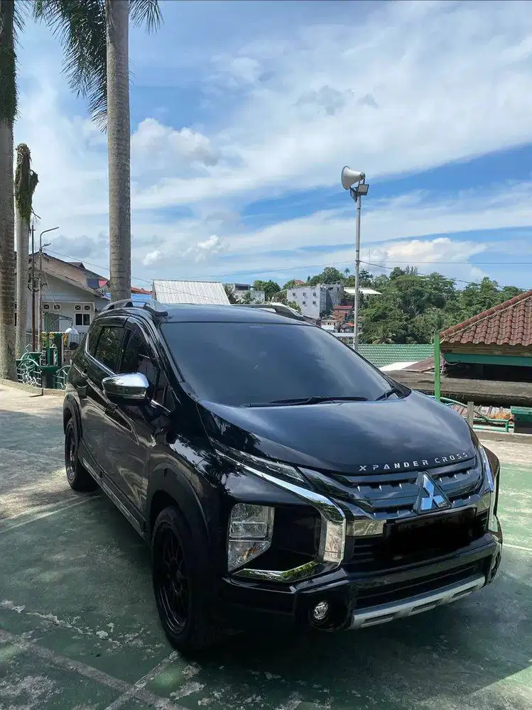 Xpander Cross Plus 2021