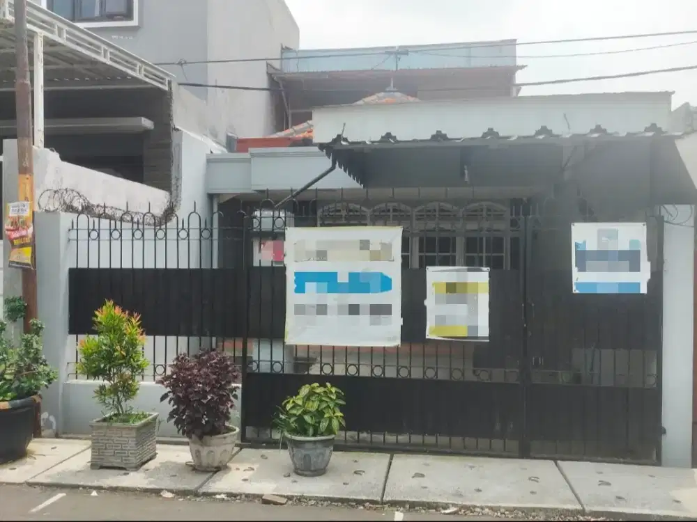 DiJual Cepat Rumah Lokasi Strategis Pusat Kota Surabaya