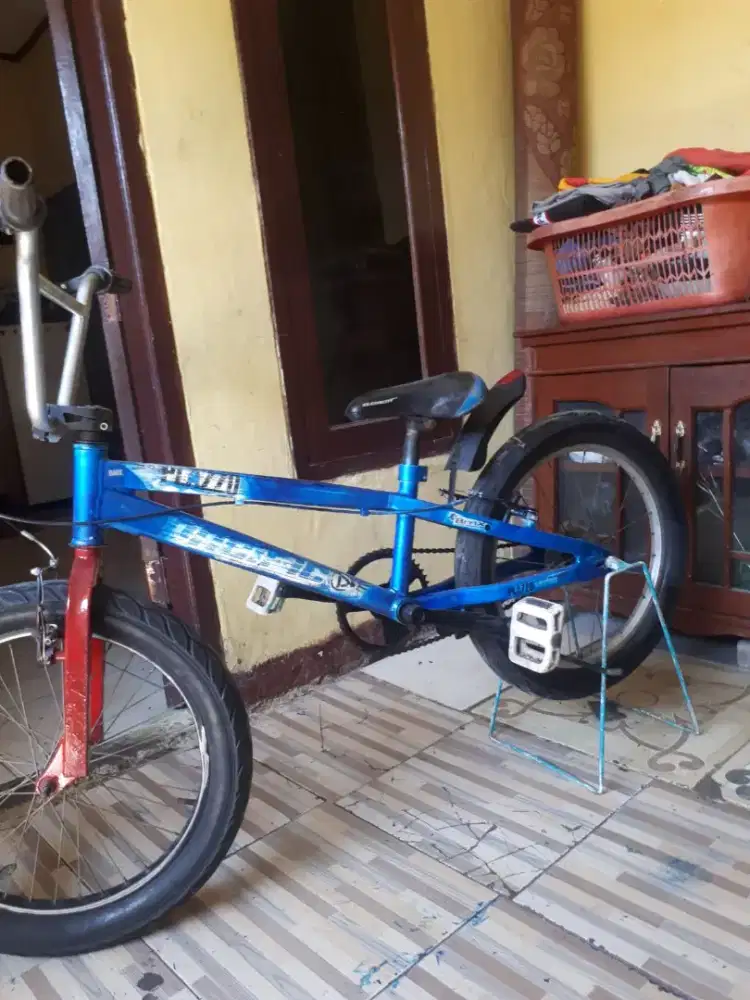 Sepeda bmx race fasifik almunium ban 20 tinggal goes jual murah saja