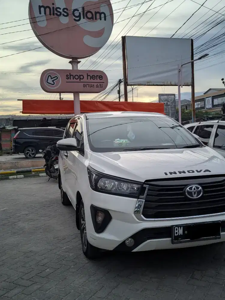 INNOVA REBORN DIESEL 2022 G MANUAL LOW KM