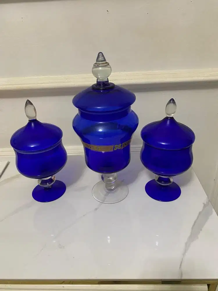Toples vintage biru