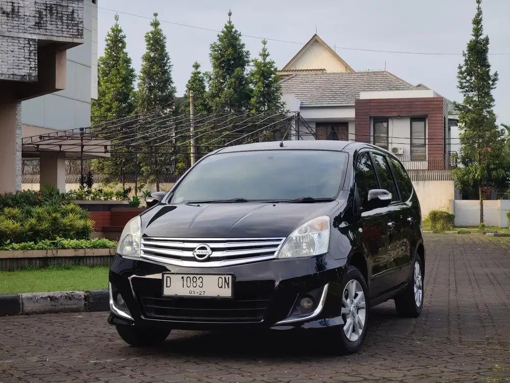 Grand Livina XV Ultimate 2012 AT Facelift Hitam Original Wood Panel
