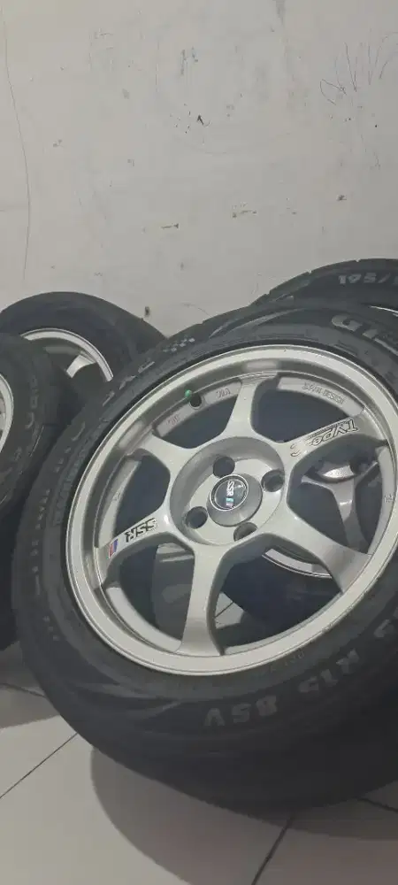 Velg r15  pcd 100