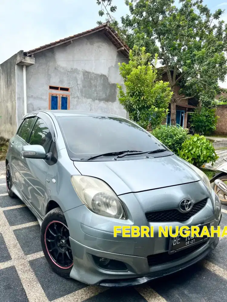 Toyota Yaris J A/T 2010 Bakpao