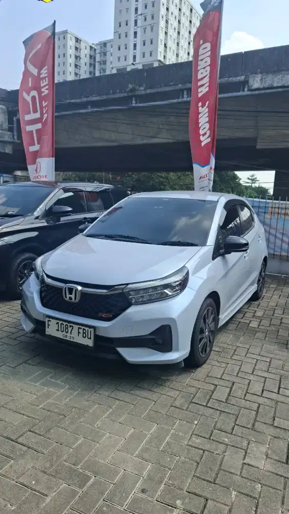 Honda Brio RS 2024 km 14.000 Bogor