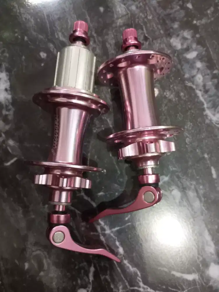 HUB FREEHUB UNITED