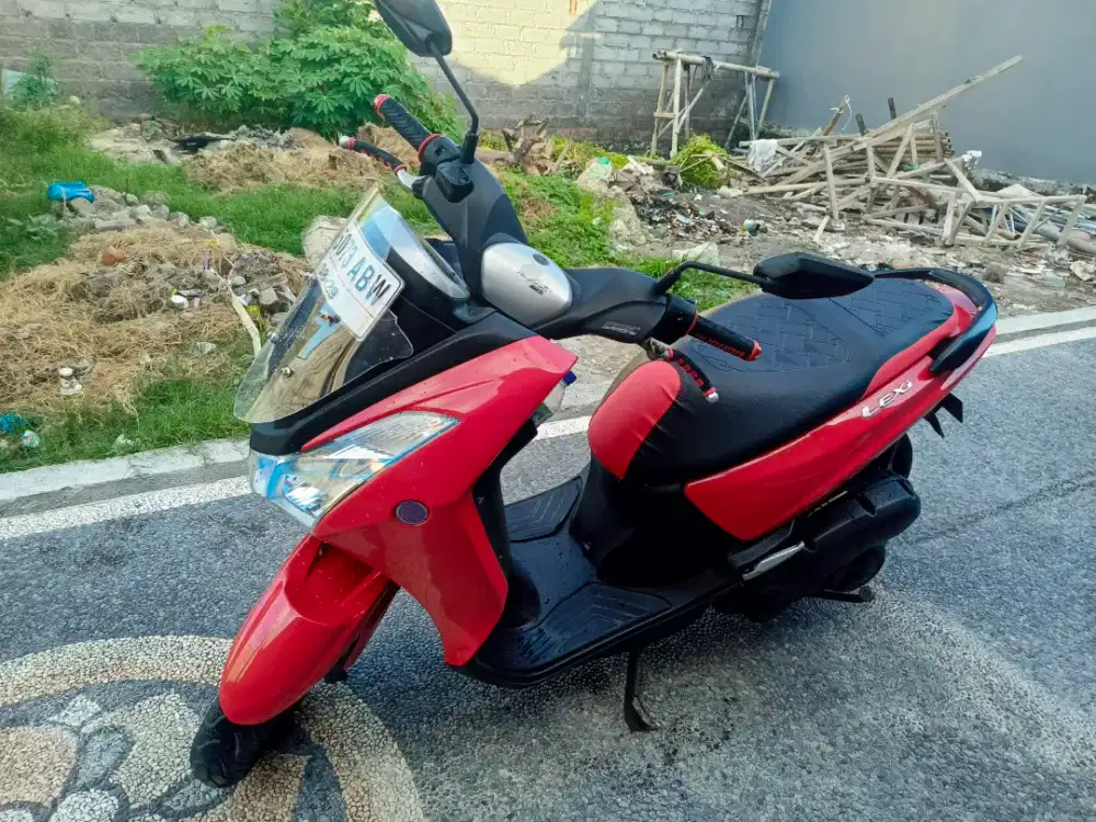Yamaha Lexi 2019 merah