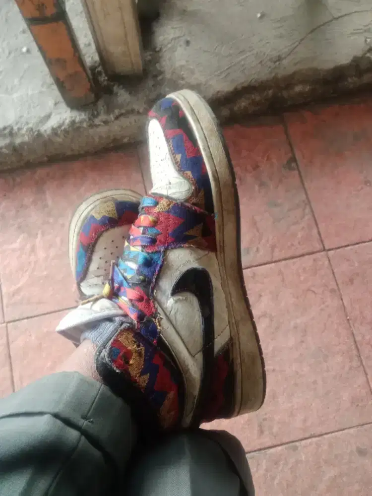 Dijual sepatu nike nmr 42 harga 150 rb aja nego abis