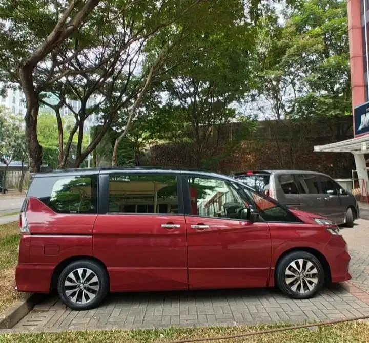 Nissan Serena 2021 Bensin