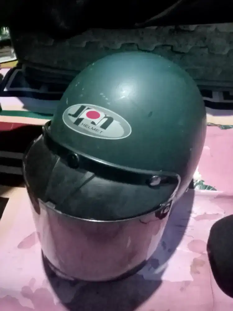 Helm jpn mulus cacat pemakaian