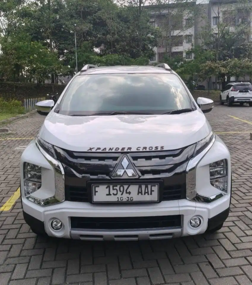 Xpander Cross A/T '19 Km Low