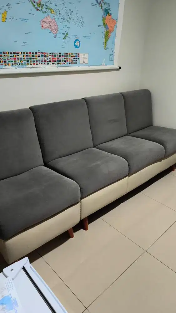 Sofa 3 seater + Sofa 1 seater kondisi bagus