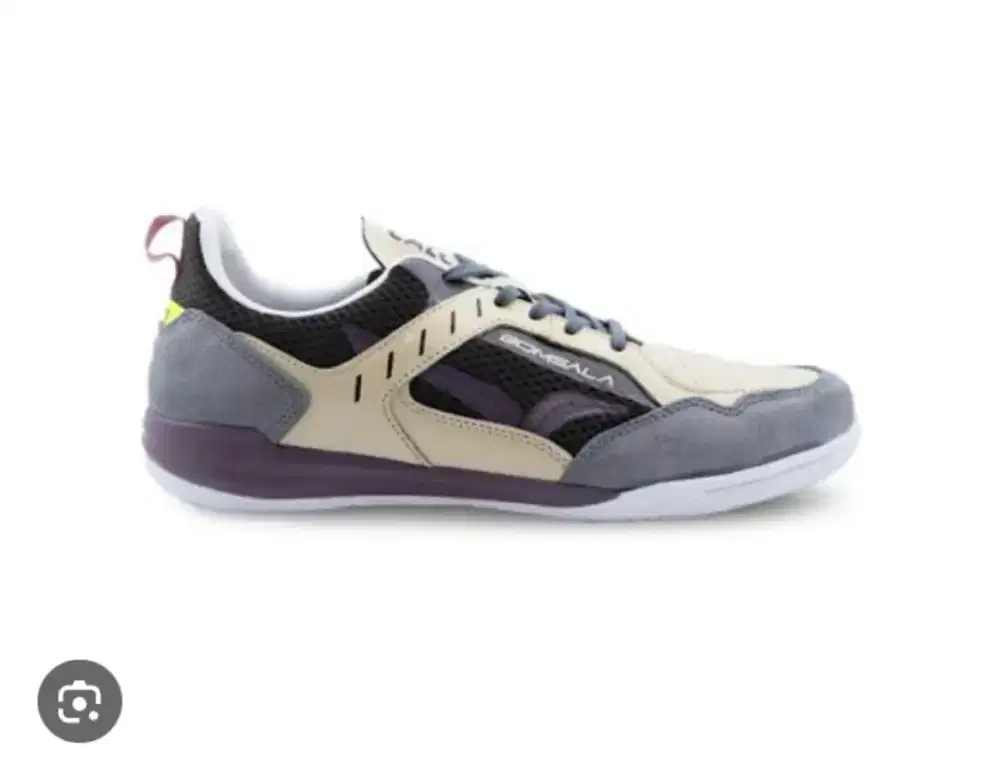 Sepatu futsal Calci size 42