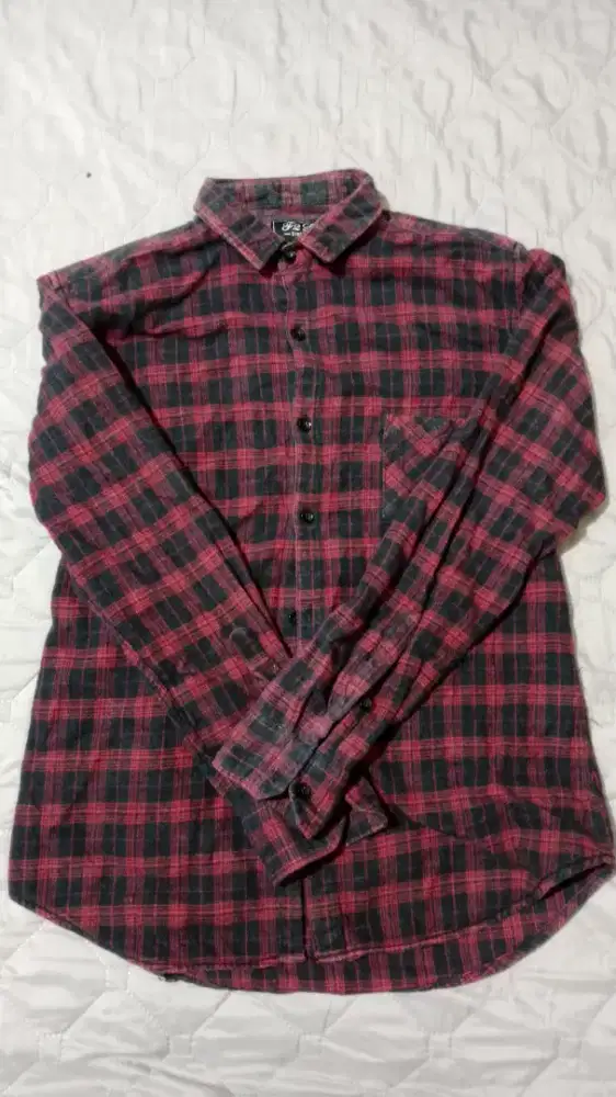 Baju distro flanel