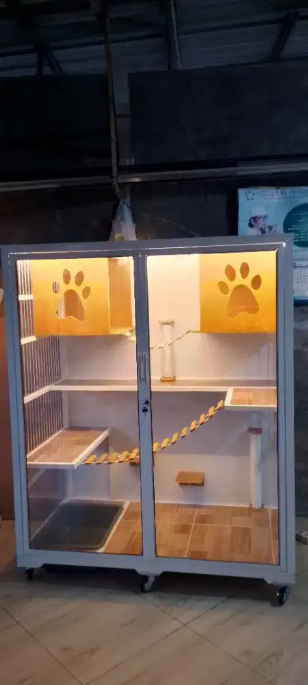 kandang kucing alumunium