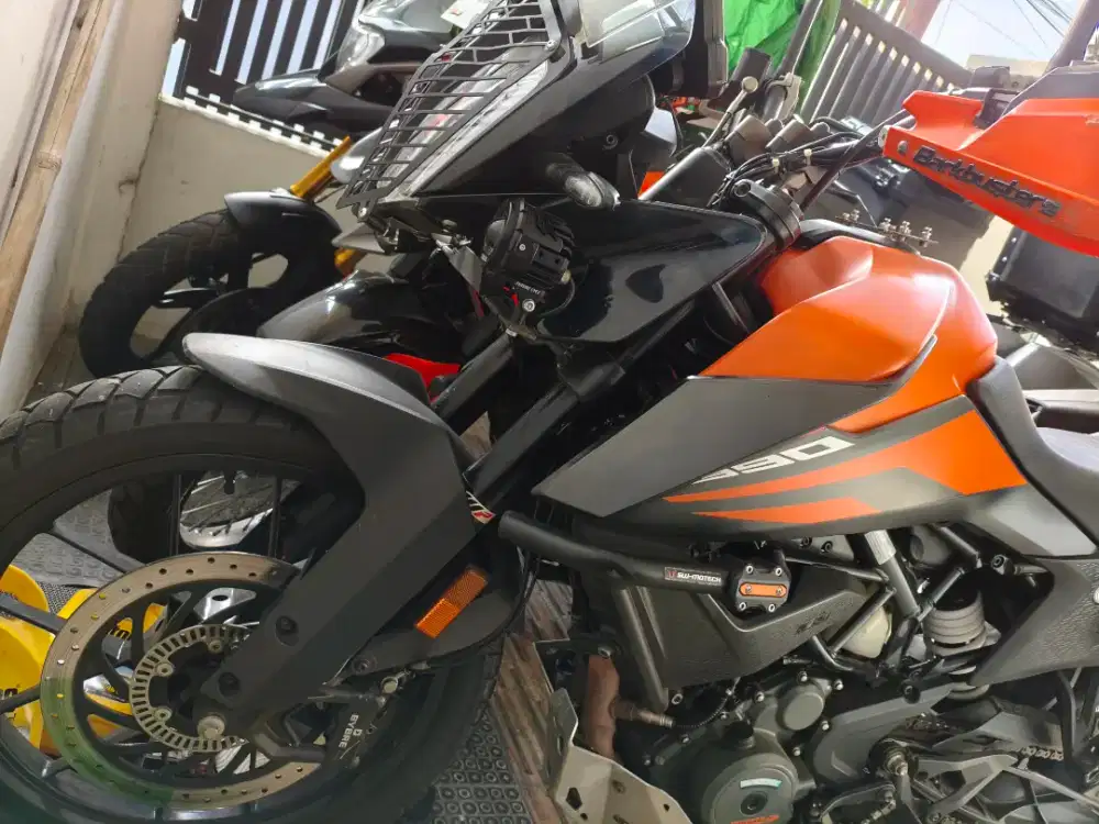 KTM 390 ADV not BMW G310 RE Himalayan Versys CFMoto KLE