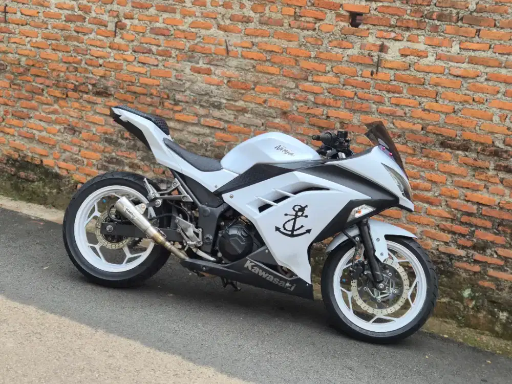 Kawasaki ninja 250 fi nik 2014 pajak on