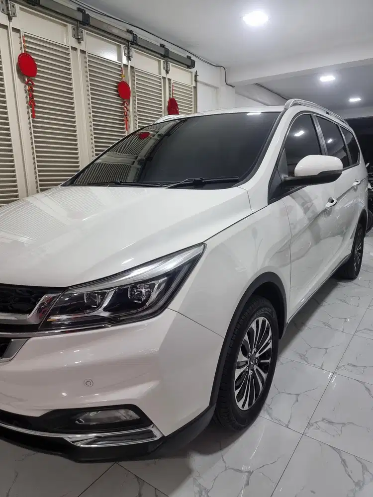 Wuling Cortez 1.5 Turbo Sunroof Captain seat NIK 2025 bln 12 CASH