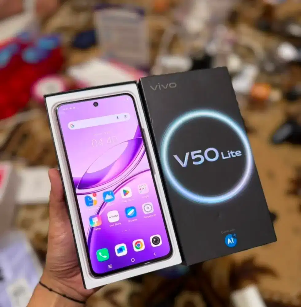 Vivo v50 lite purple
