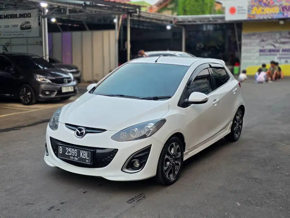 Mazda 2 RZ Matic 2013 Dp 7 Juta Promo