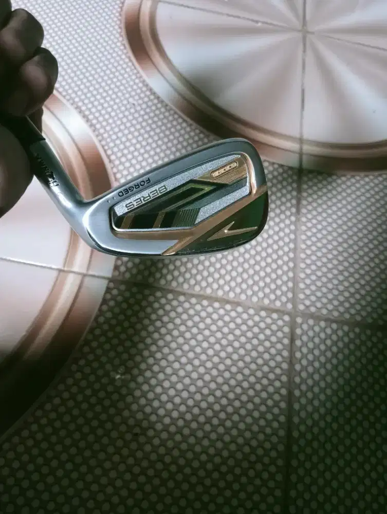Loss iron 7 honma beres