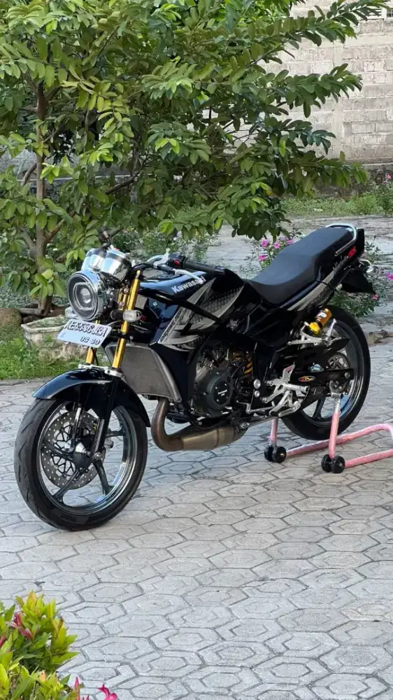 Kawasaki ninja ss 2012