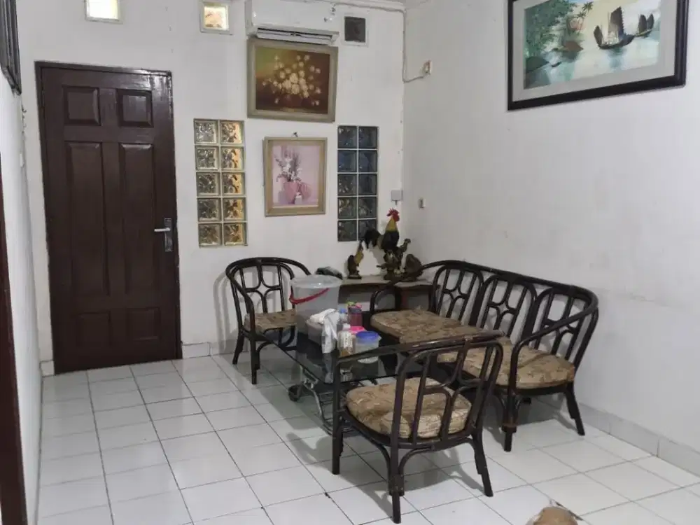 Rumah 2 Lantai di Pelepah Elok Kelapa Gading