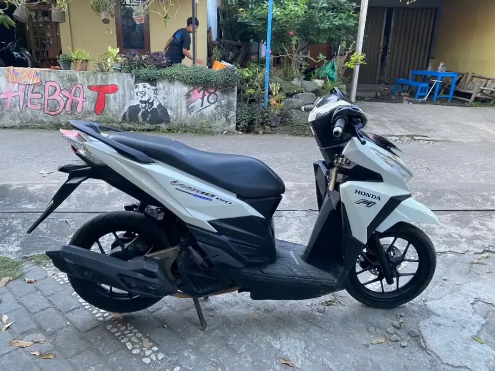 Honda Vario 150 iss THN 2015 plat AB kulon Progo