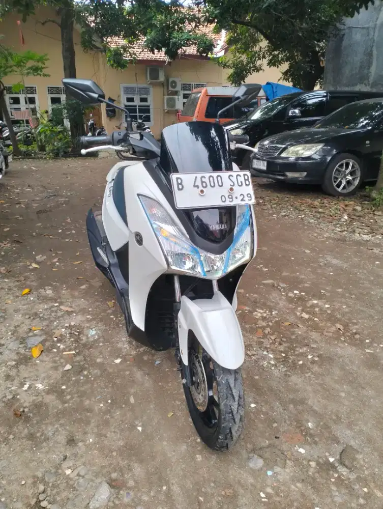 Yamaha Lexi th 2018 Putih