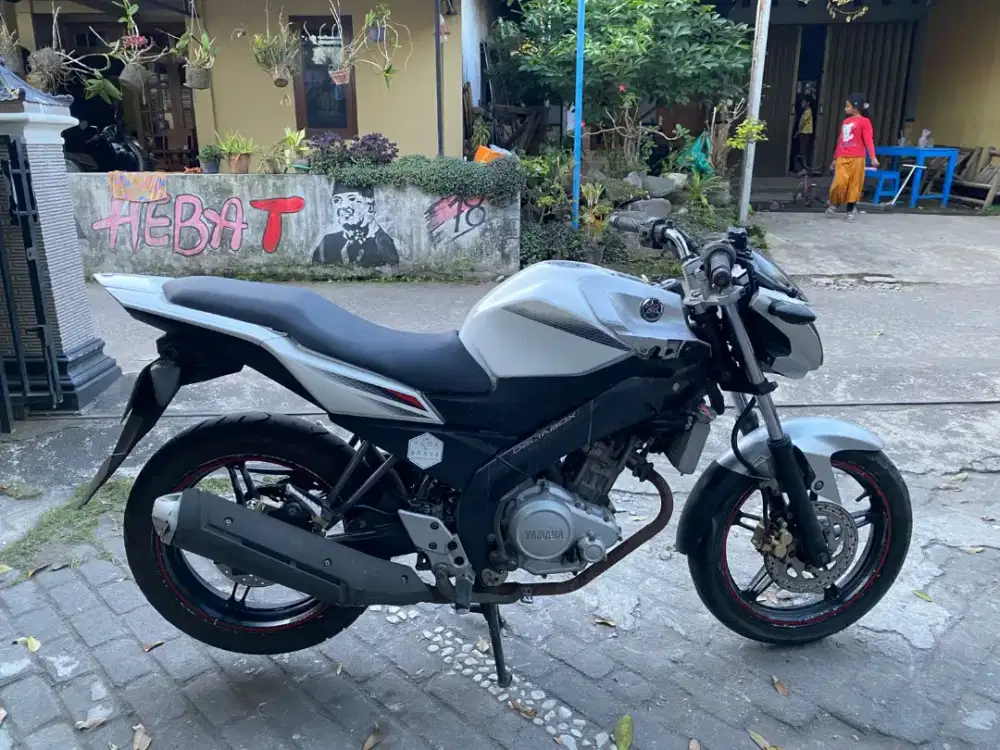 Yamaha Vixion NVL THN 2014 plat AB Bantul