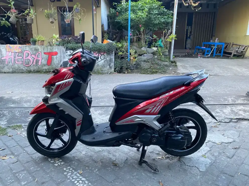 Xeon GT 125 THN 2014 plat AA Magelang
