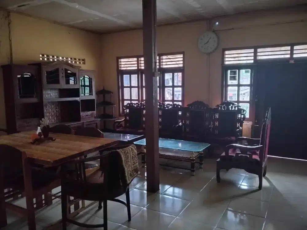 Disewakan secepatnya rumah sangat strategis di dekat Pasar Gombong