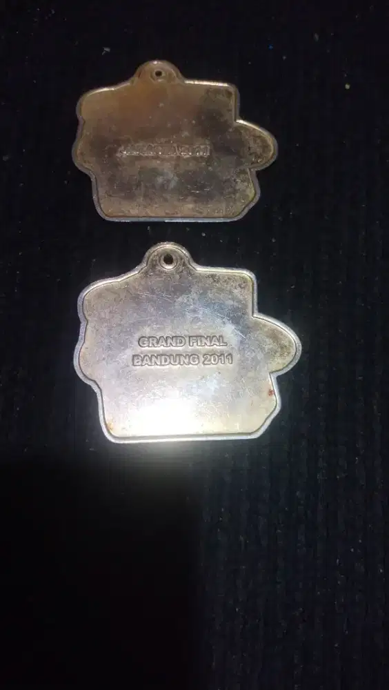 Medali juara 1 LA lights