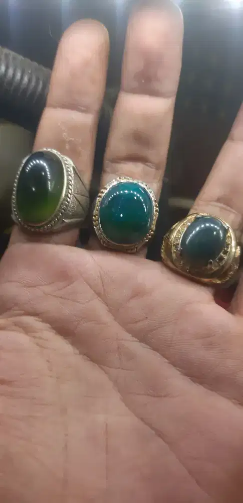 Cincin borongan 3 pcs bacan kaca lawas,giok burma type a