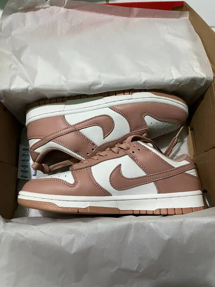 Size 38 - Preloved Dunk Rose Whisper Pink White
