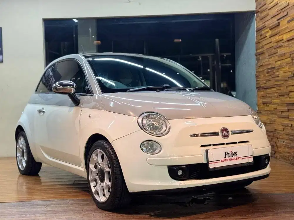 FIAT 500 lounge nik 2014