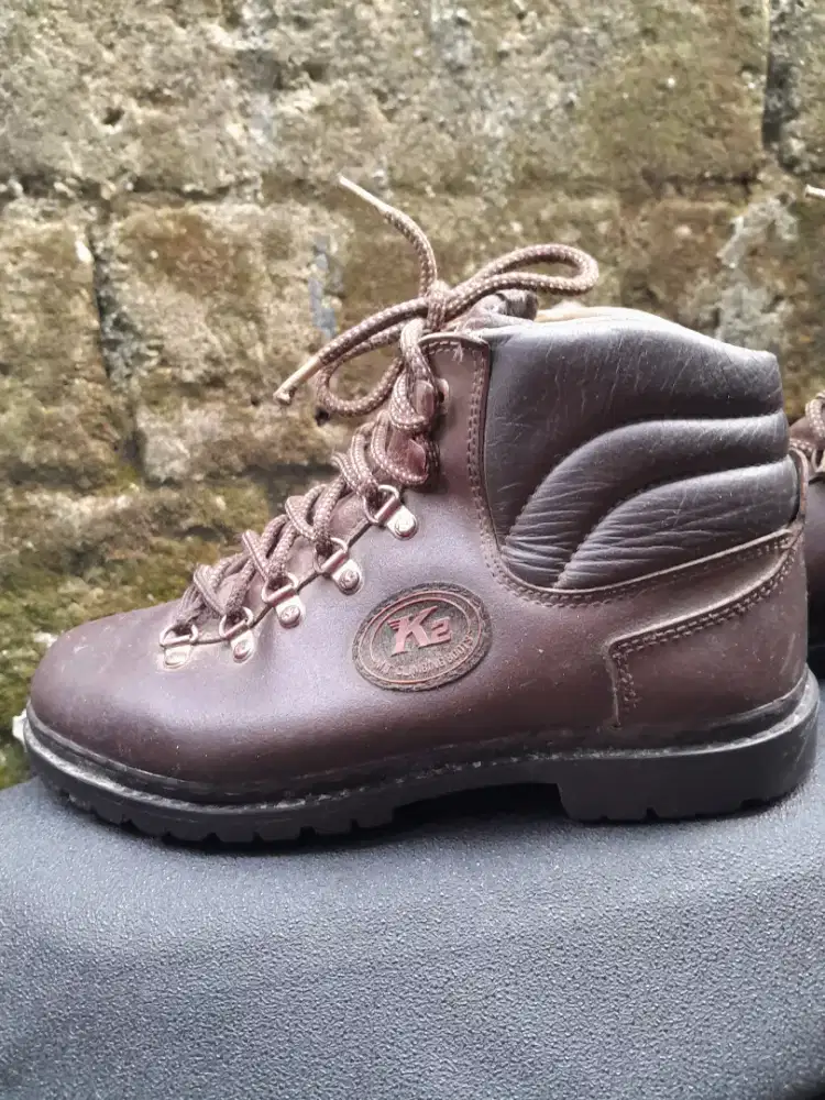 SEPATU SAFETY MERK K2