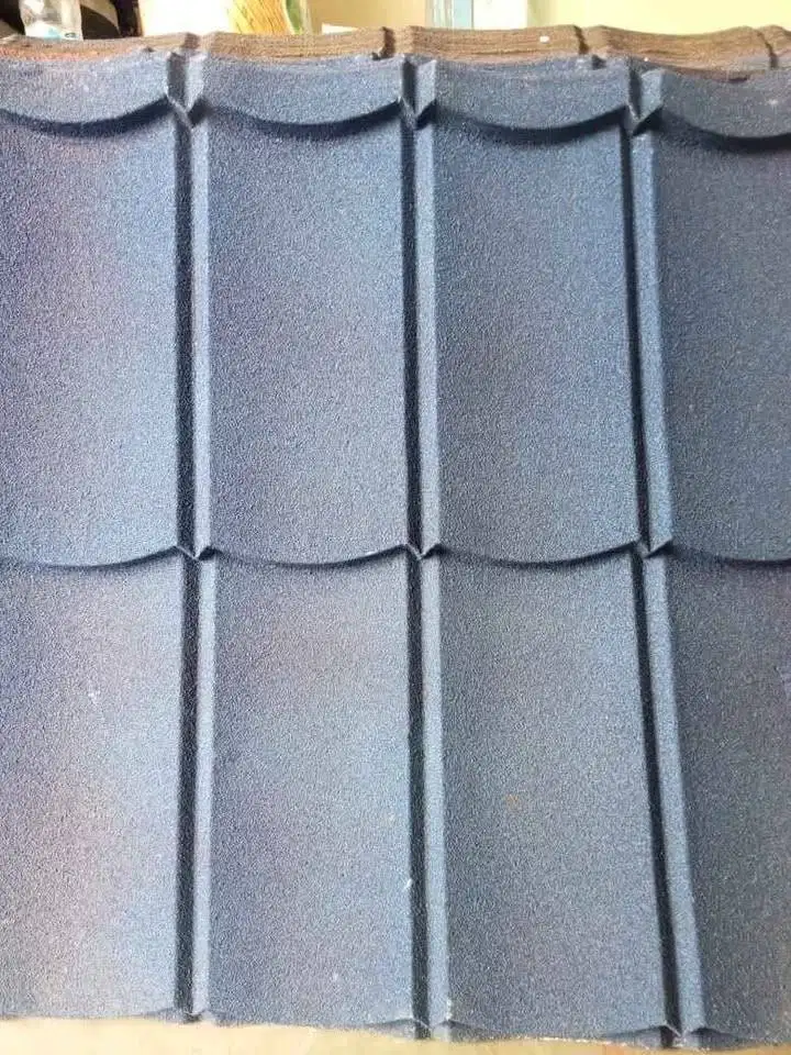 Genteng pasir metal
