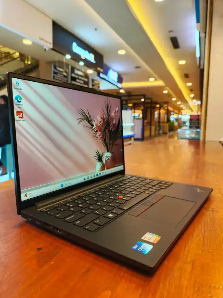 Lenovo thinkpadE14 gen 5
